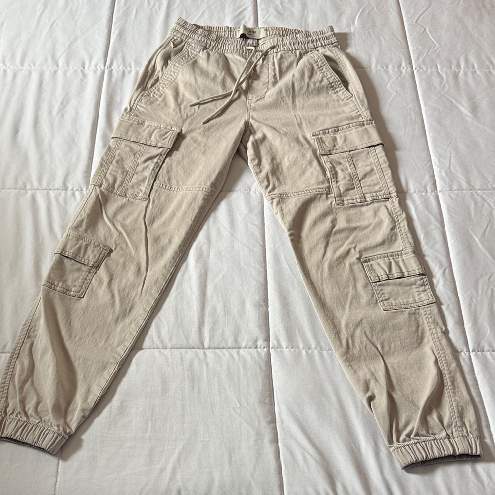 Hollister Men's Beige Cargo Joggers